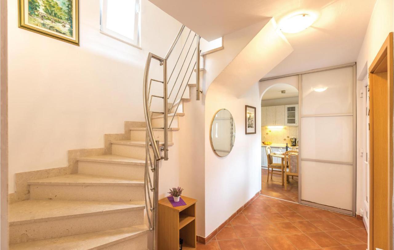Gorgeous Home In Slivno With Wifi Zewnętrze zdjęcie