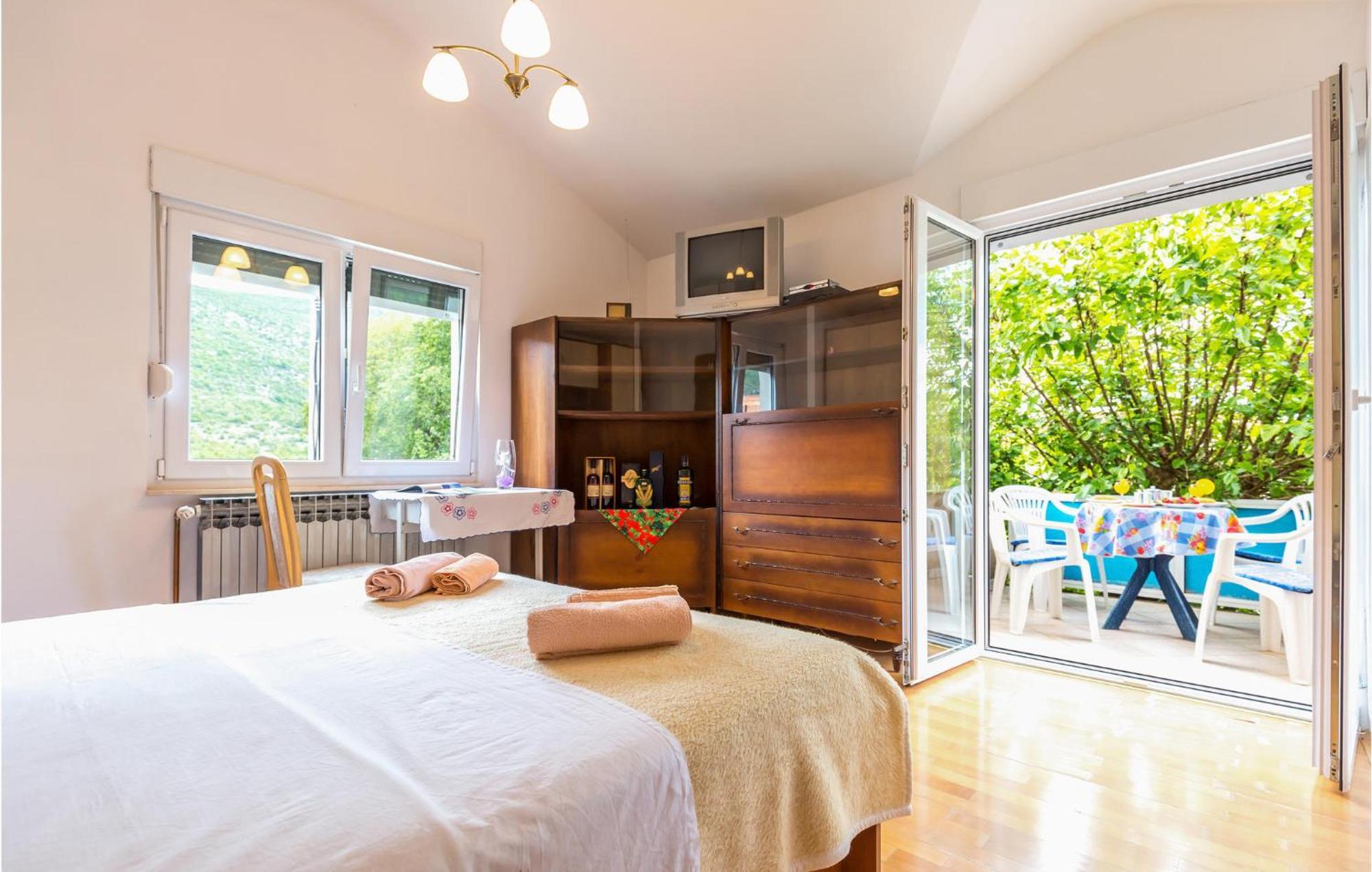 Gorgeous Home In Slivno With Wifi Zewnętrze zdjęcie